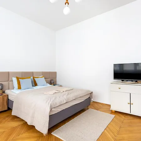 Jp16 Pápa Appartamento Budapest